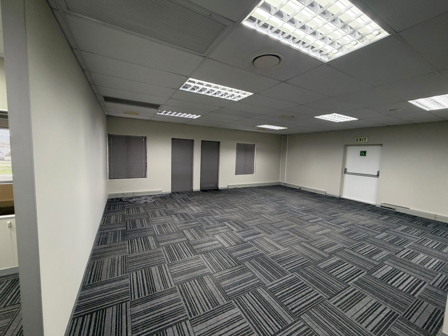 To Let Commercial Property for Rent in Durbanville Western Cape